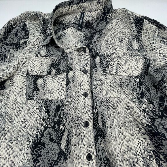 VIEW Walter Baker Reptile Print Oversized High Low Long Sleeve Button Down Shirt - Picture 3 of 6